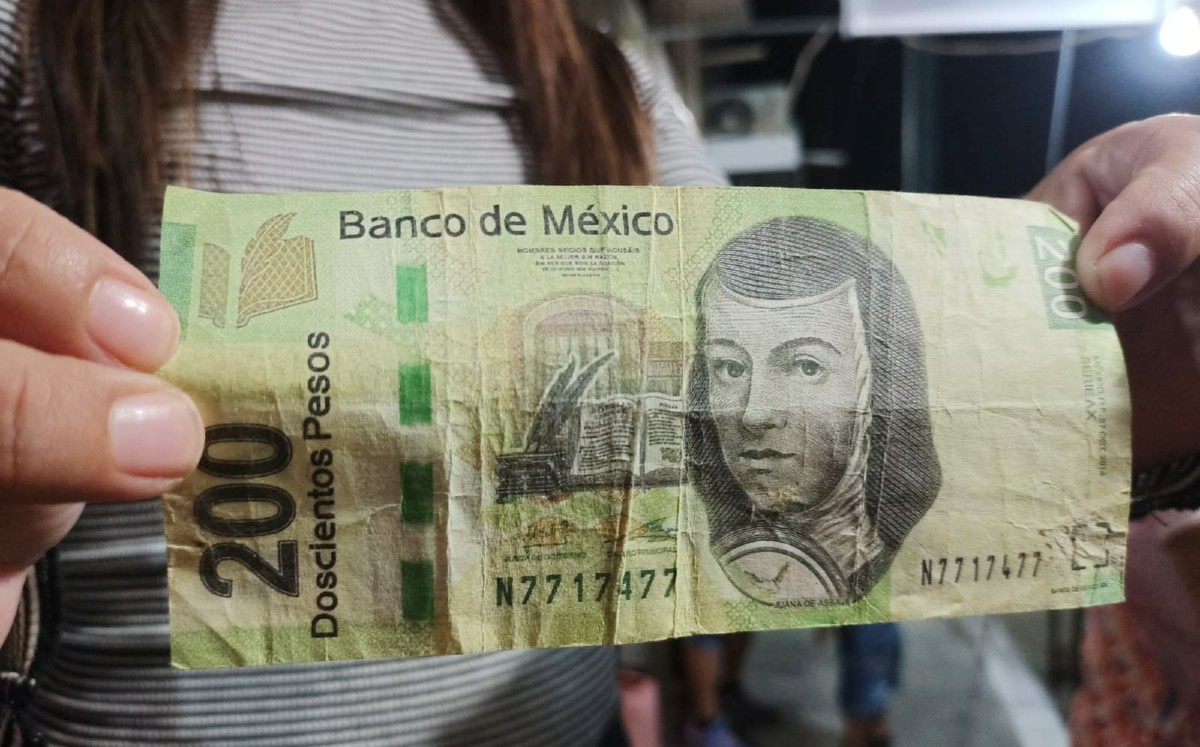 Alertan sobre la circulación de billetes de dinero falsos en
