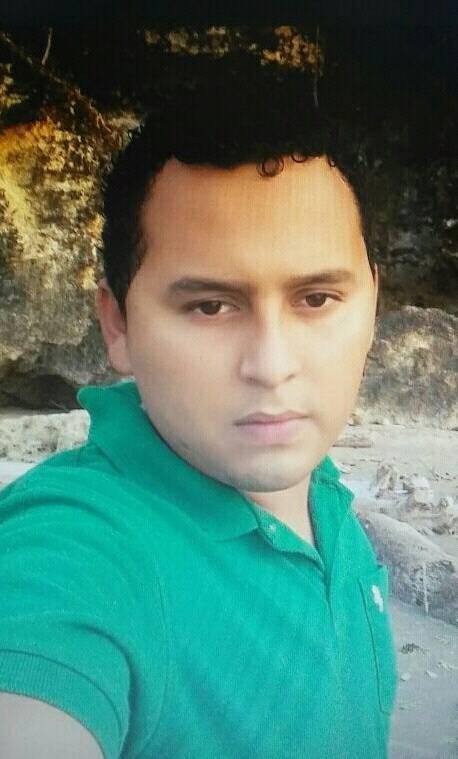 Óscar Bernabé (a) El Chino, continua prófugo de la justicia. 